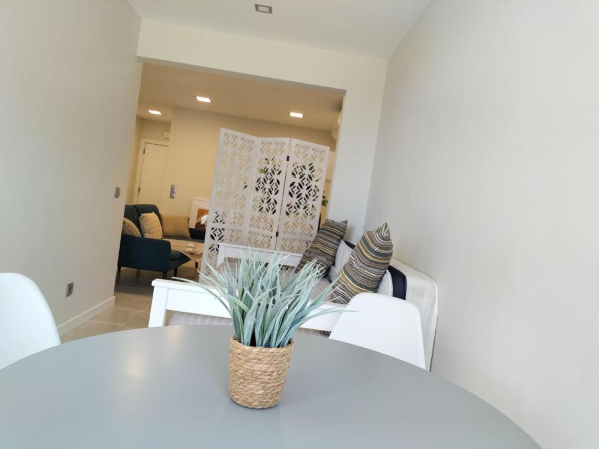 Amazing Green Tower 3 Castle Flat With Balcony 포티마오 외부 사진