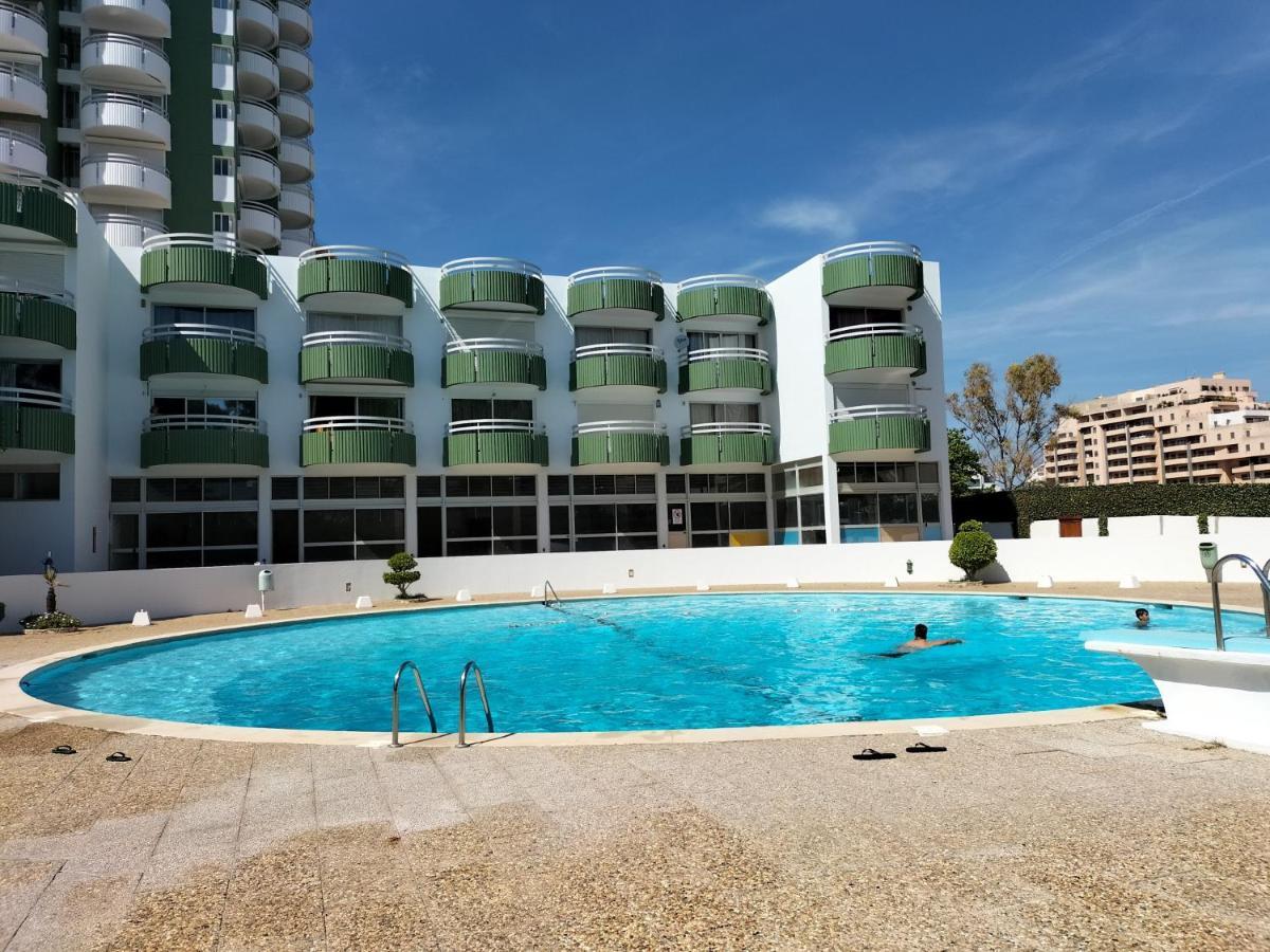 Amazing Green Tower 3 Castle Flat With Balcony 포티마오 외부 사진