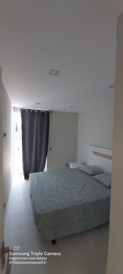 Amazing Green Tower 3 Castle Flat With Balcony 포티마오 외부 사진
